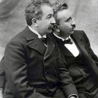 22 mars 1895: Les frères Lumière présentent leur premier film
